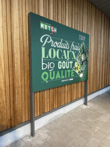 Lire la suite à propos de l’article Création de votre enseigne publicitaire sur Lens : tout savoir sur les services Enseigne-lille.com