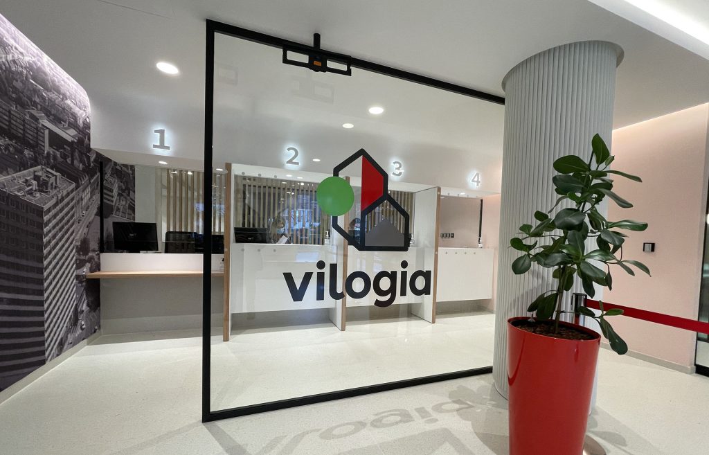 You are currently viewing Devis pour enseigne publicitaire en extérieur & intérieur à Lille