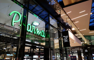 Lire la suite à propos de l’article Devis pour enseigne lumineuse de pharmacie à Lille